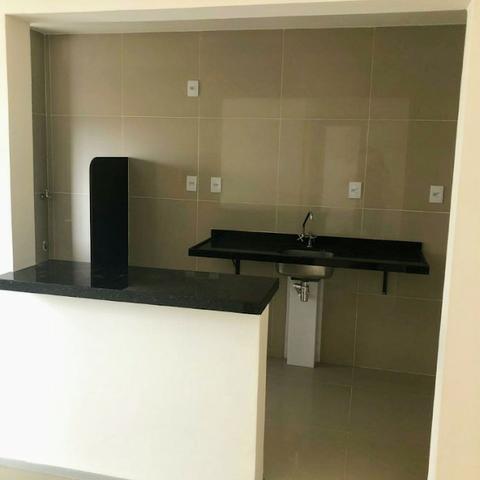 Passo/ Alugo / Vendo Apartamento no Condomínio Bonavita / 2 Quartos / Porcelanato - Foto 3