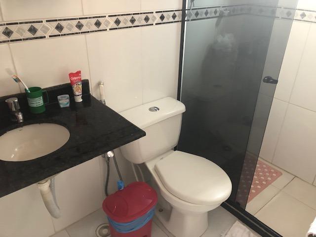 Vendo apartamento térreo 3/4 com suíte, área externa privativa com churrasqueira, financia - Foto 3