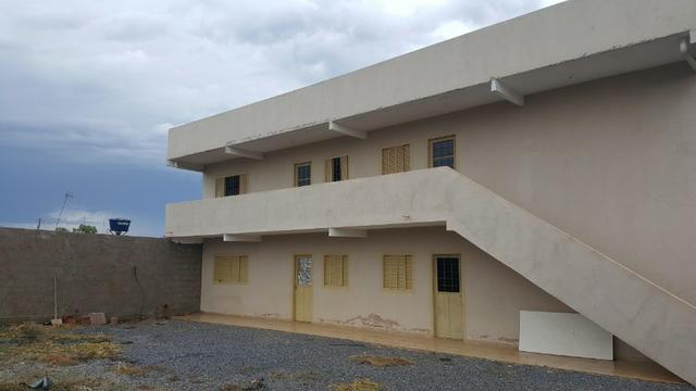 Excelente lote de 455 m² com Prédio possuindo 4 Kits para investidores - Foto 2