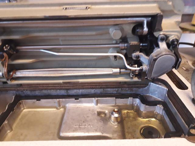 Máquina de costura Juki - Foto 4