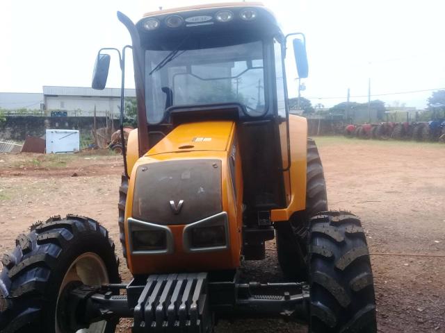 Trator Agrícola Valtra A850 4x4 ano 2012 cabine aral - Foto 5