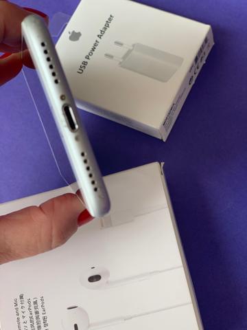 IPhone 8 64GB Silver - praticamente sem uso - completo - Foto 6