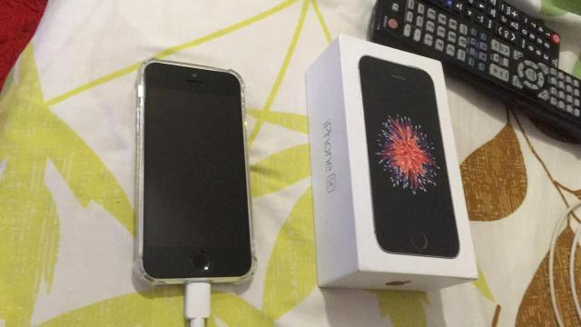 IPhone SE 128 Gb preto - Foto 3