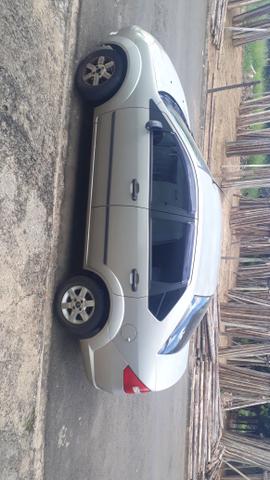 Fiesta Sedan Flex 2006 - Foto 4