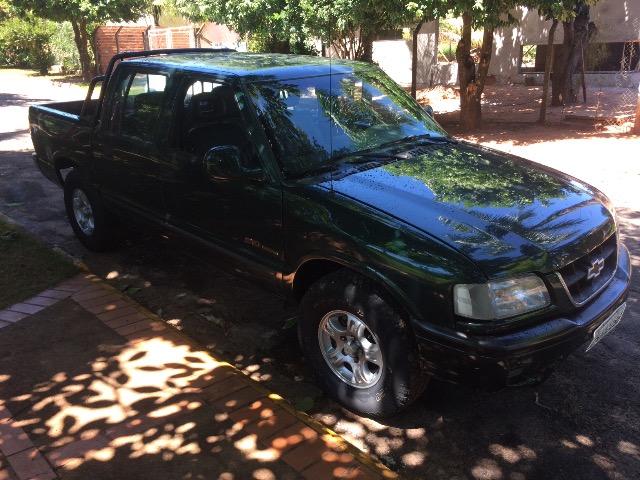 Vendo, ano 2000, completa, traçada, 2.5 turbo - Foto 12
