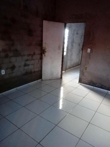 Vende-se ou aluga-se uma casa no Residencial Novo Paço ao lado do Sítio Natureza. *