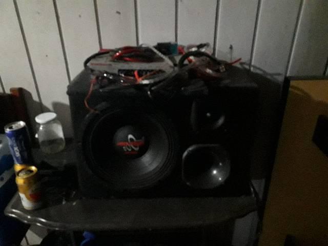 Trio selenium 300 rms + trio rockford fosgate
