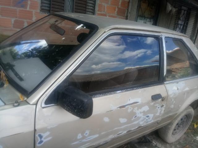 Ford escort L ano 88 - Foto 3