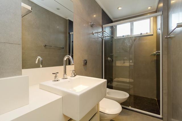 Apartamento a venda 94m Semi-Mobiliado e Totalmente Reformado! - Foto 10
