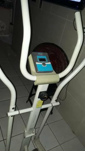 Equipamento elíptico