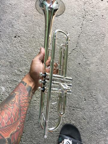 Trompete Vicent Bach Stradivarius modelo 37 - Foto 5