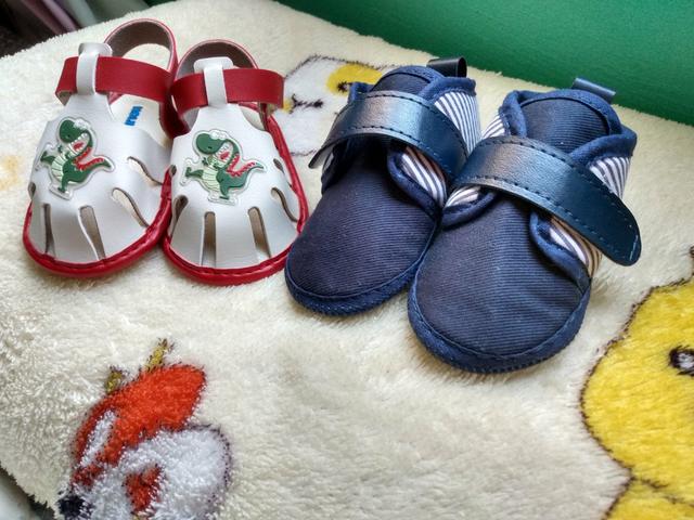 Kit 2 sapatinhos de bebê