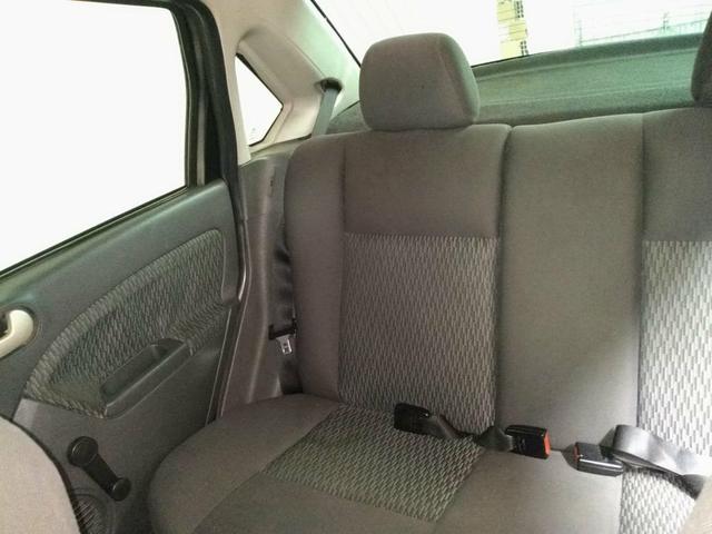 Fiesta Sedan - Foto 6