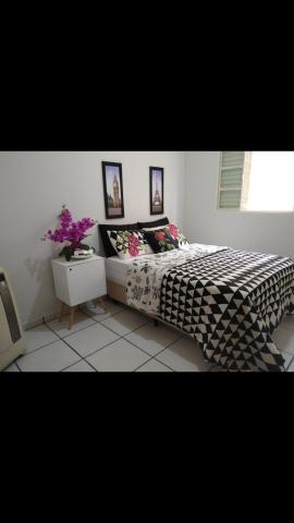 Casa com piscina, mobiliada