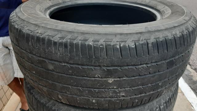 Vendo pneus 265/60R18