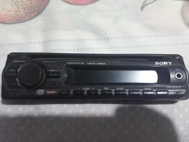 Rádio cd Sony xplod mp3 com entrada auxiliar