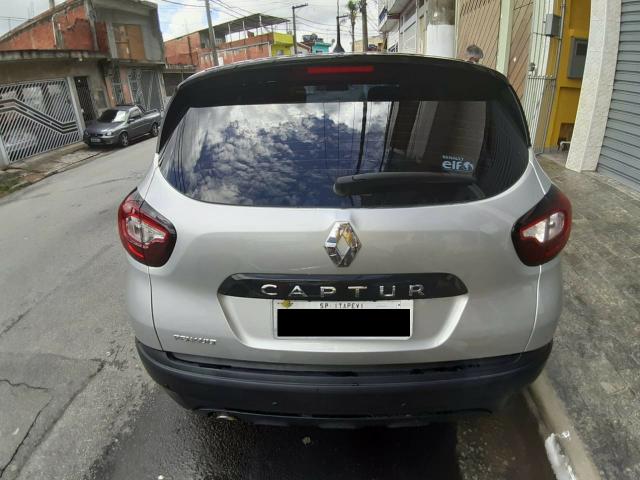Renault Captur 2018 com baixa quilometragem - Foto 3