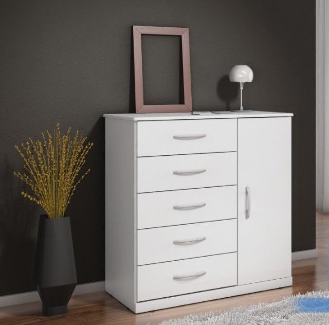 Quarto cômoda com sapateira 