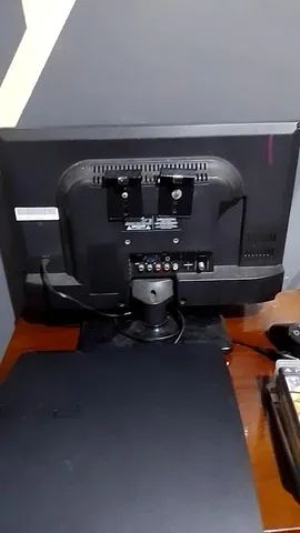 Ps3 bloqueado, com tv 20 polegada 1080p 60hz, 4 jogos originais e um controle - Foto 4