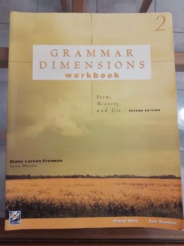 Livro de Inglês Gramática  "Grammar Dimensions"