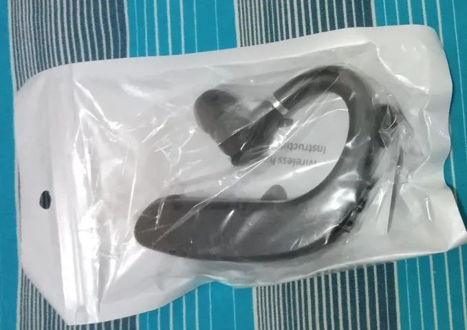 Fones de ouvido sem fio Bluetooth 5.0, gancho universal, com microfone - Foto 3