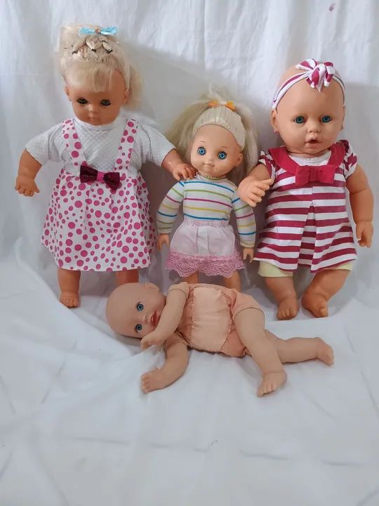 Lote com 4 bonecas antigas  - Foto 4
