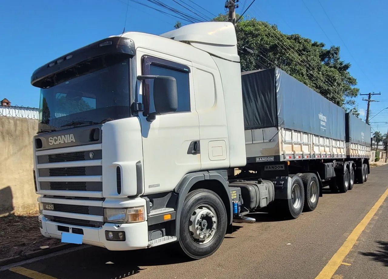 Caminhão Scania R420 2006 com Bitrem Randon 2007 - Foto 2