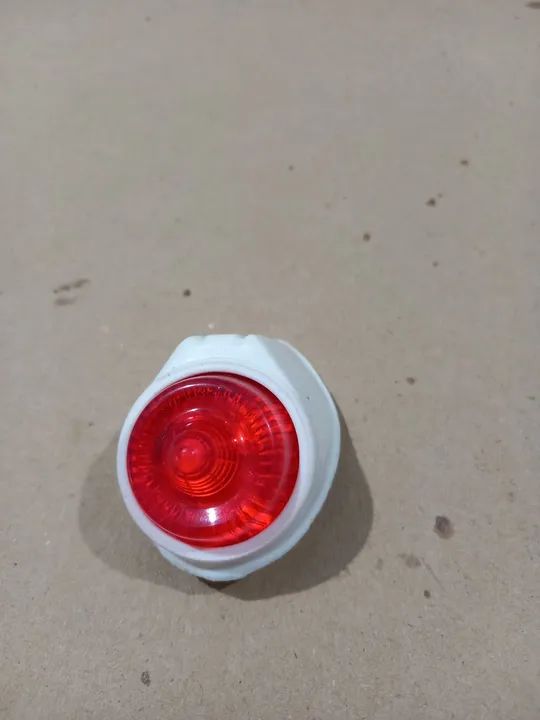 Lanterna Refletor Traseira para Bicicleta antiga - Foto 3
