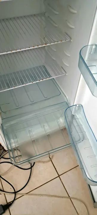 Electrolux RE29 com defeito. - Foto 3