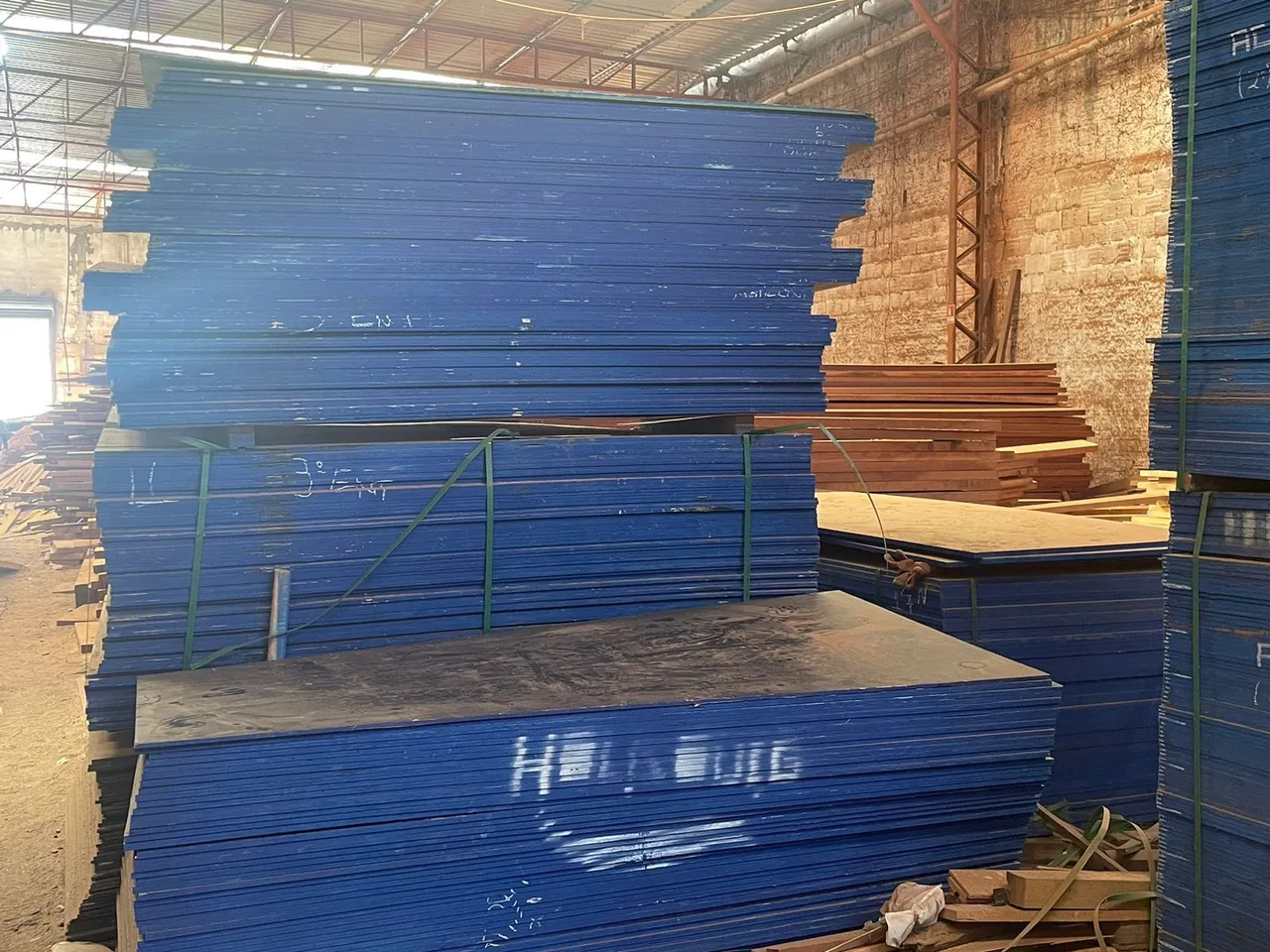 MADEIRITE PLASTIFICADO
