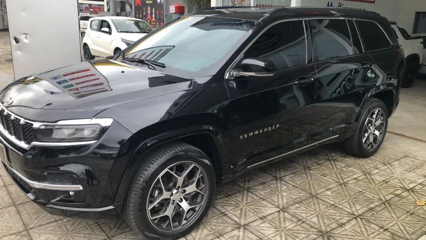Jeep Commander Longitude T270 1.3 TB Flex AUT 2026 - Foto 3