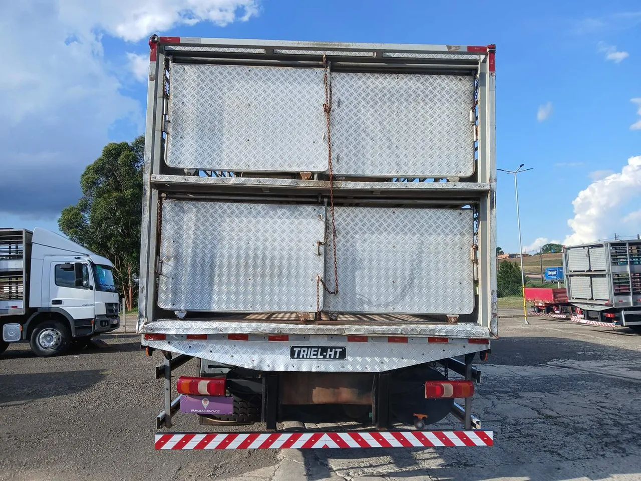 Mercedes-Benz Atego 3030/48 8X2 2022/2022 Vamos Seminovos Chapecó - Foto 9