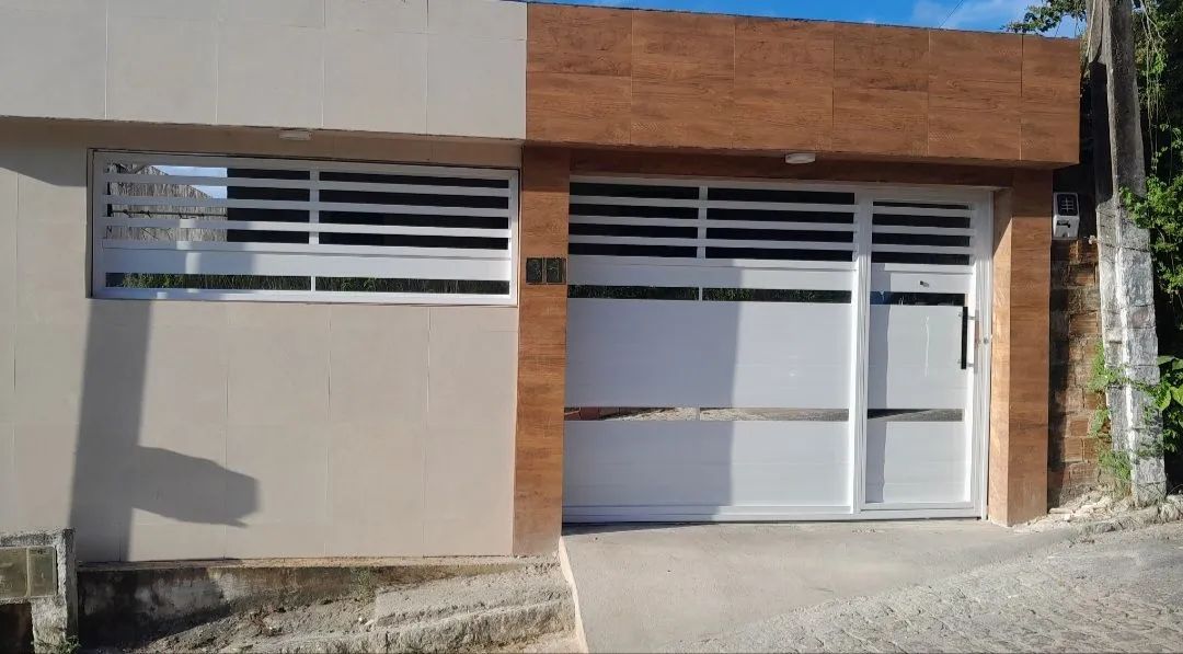 Portões de alumínio e vidro em geral