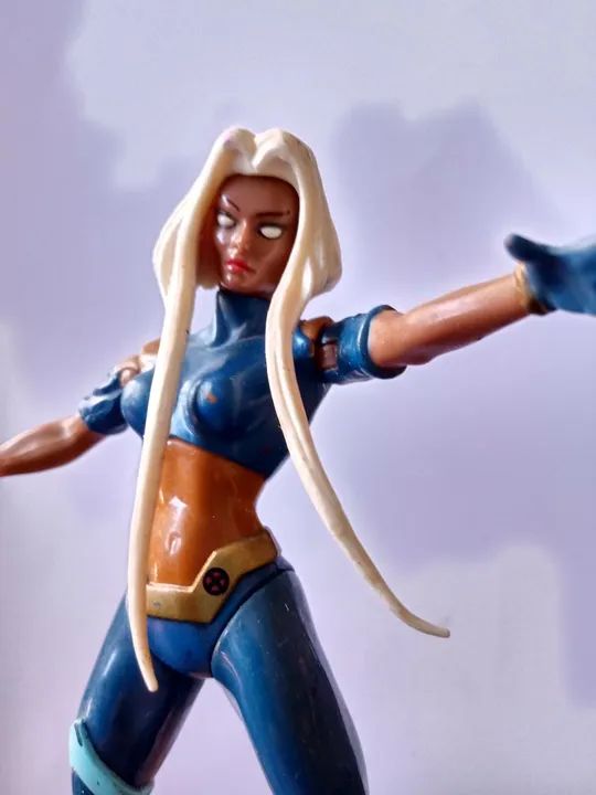 Bonequinha Storm X-Men (Marvel) C. 15 cm olecionável! - Foto 3