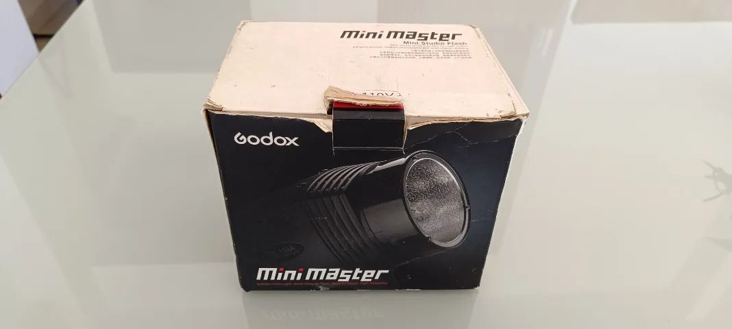 Flash tocha Godox K150a 110v