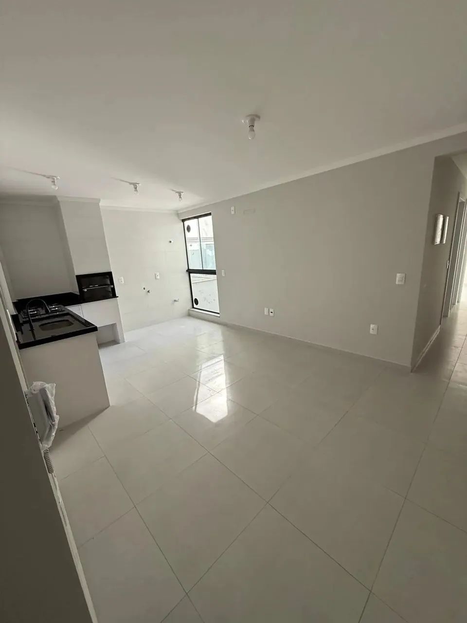 Apartamento NOVO para locação anual no centro de Camboriú!!!!!!