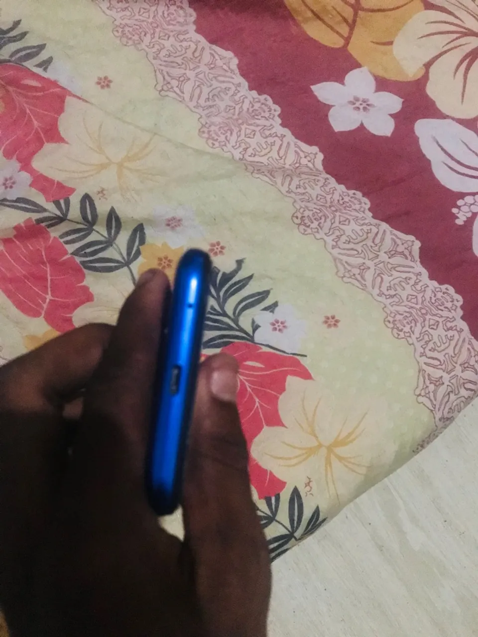 Vendo este aparelho por 480 reais