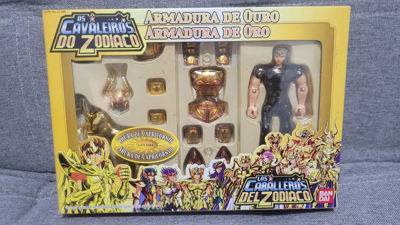 Boneco Shura de Capricórnio Bandai diecast vintage cavaleiros do zodíaco