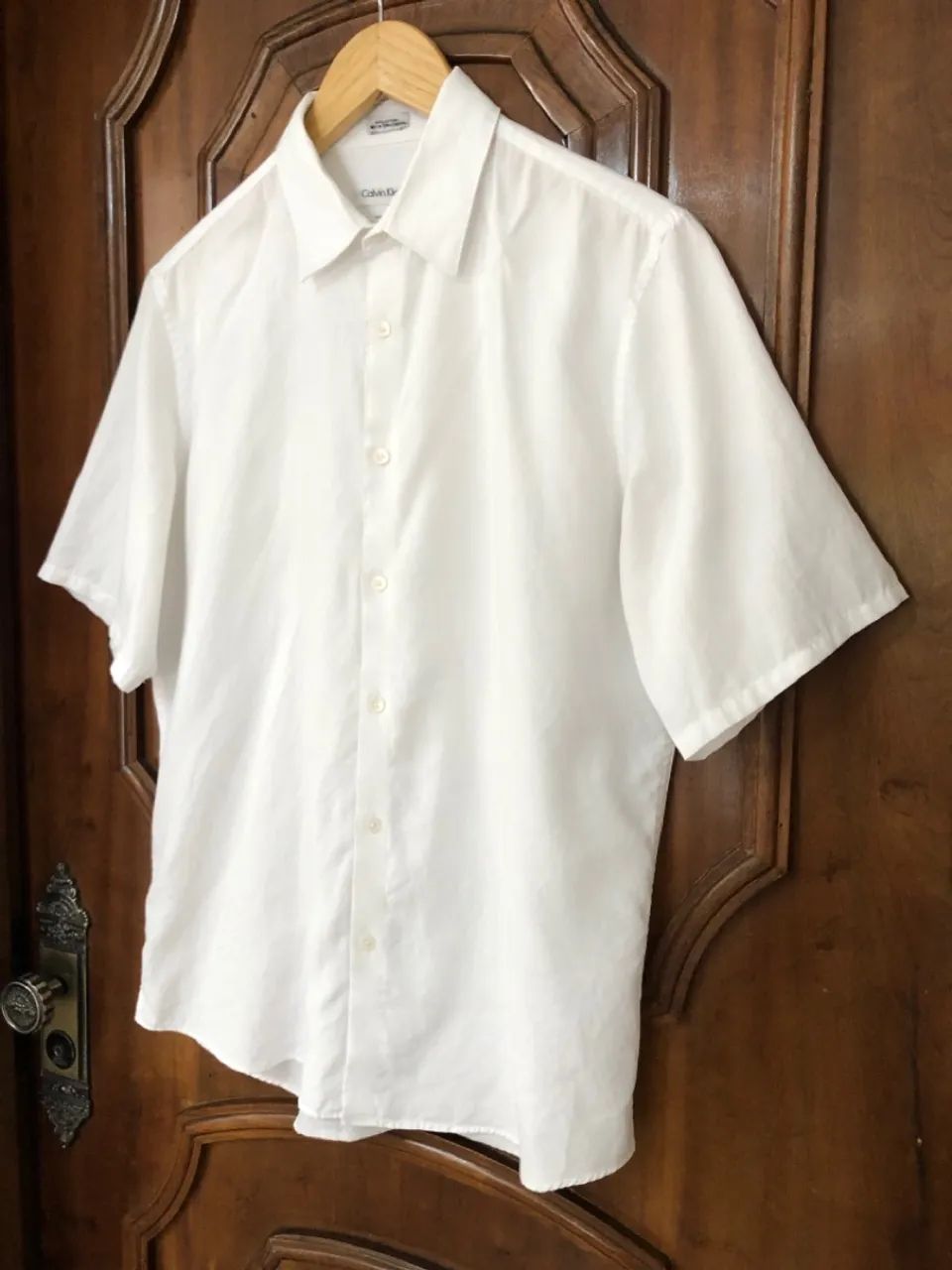 Camisa Calvin Klein Branca Manga Curta - Foto 4