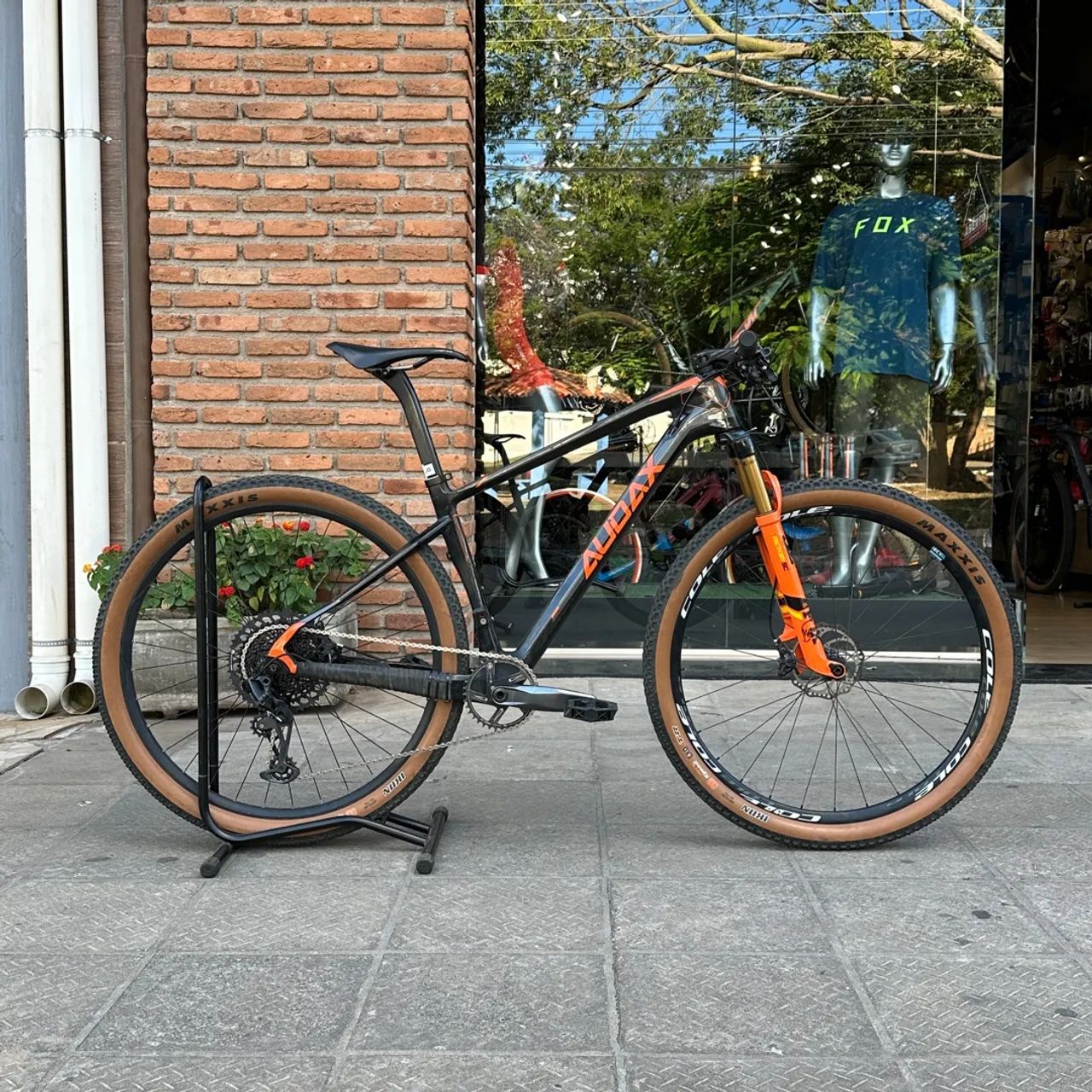SEMINOVA Audax Auge 50 bike aro 29 em fibra de carbono e barata