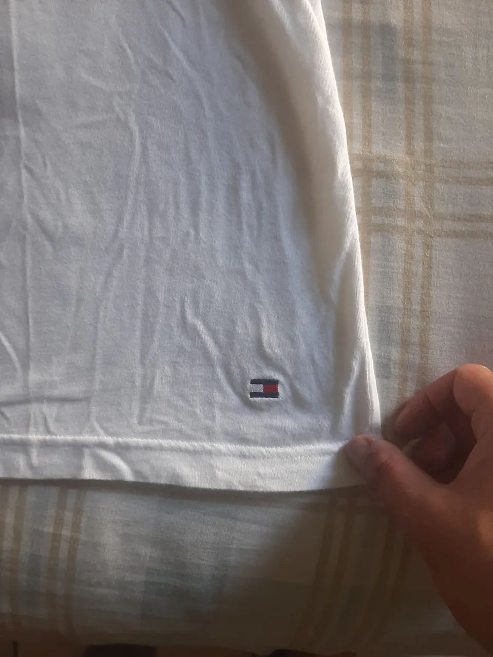 Camiseta Tommy Hilfiger branca M - Foto 3