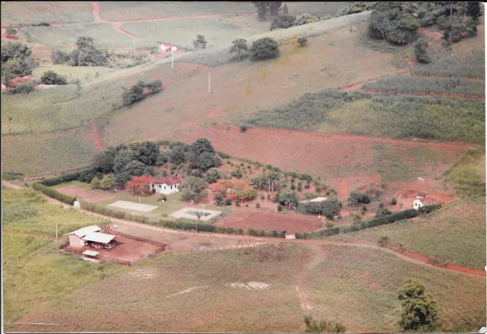 SITIO COM 6,2 ha.