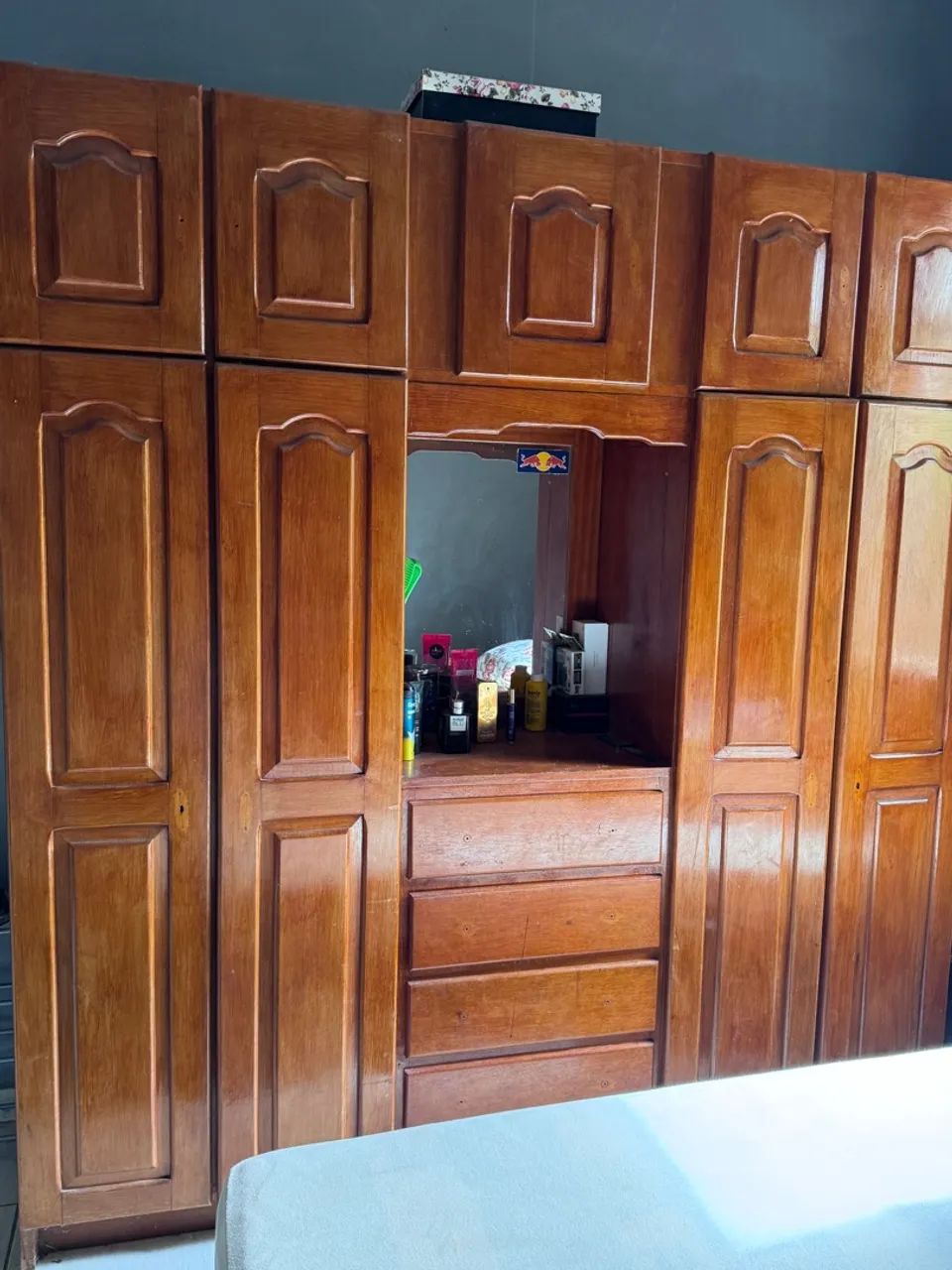 Guarda-Roupa de Madeira Maciça - Casal - Foto 2