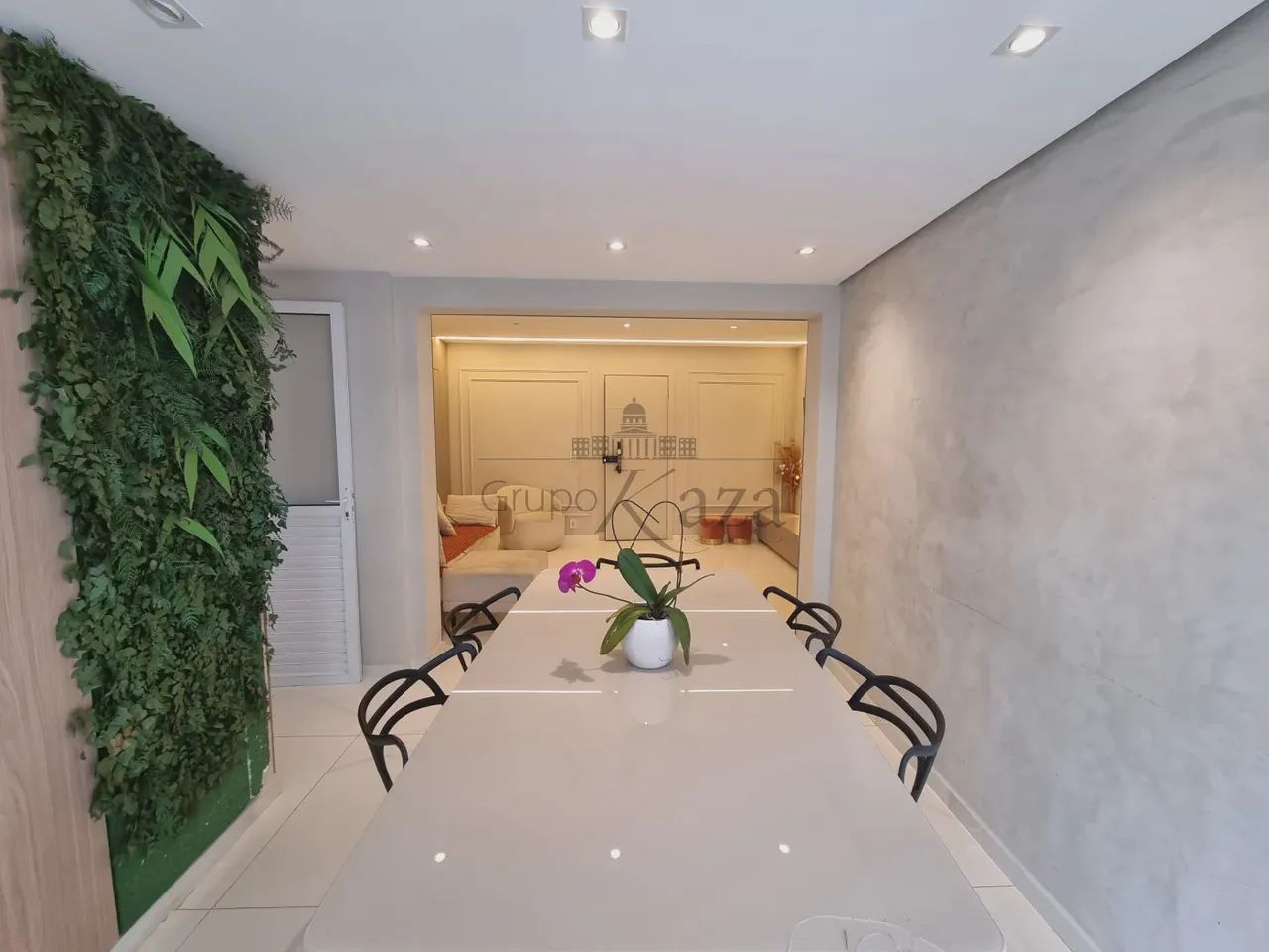 Imóvel para aluguel possui 90 metros quadrados com 3 quartos - Foto 3