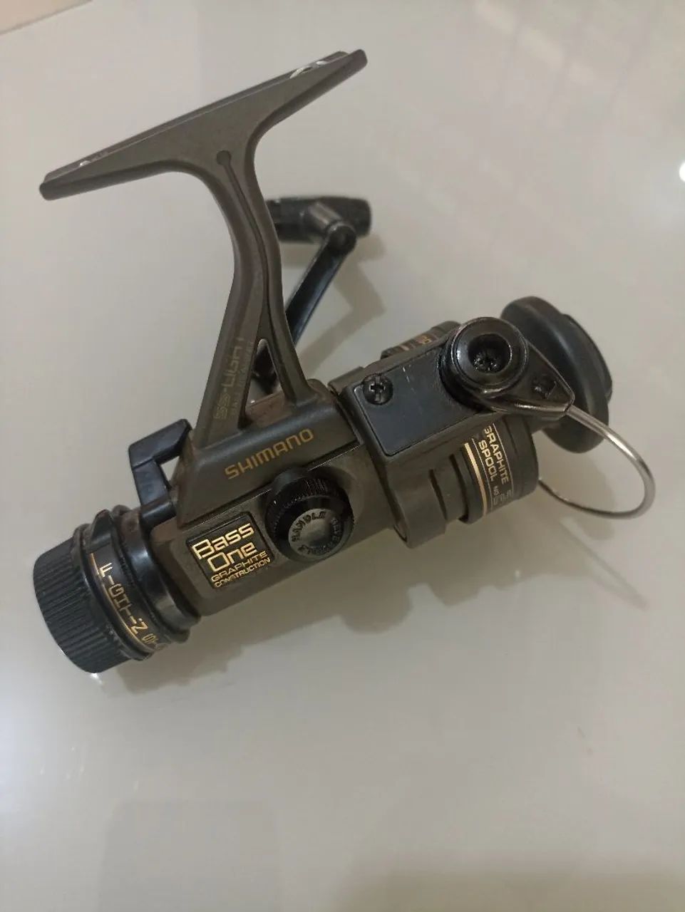 Molinete pesca Shimano Bass One - Foto 2