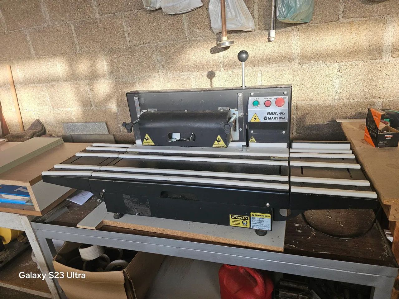 Máquina Refiladora RBB-46 Maksiva