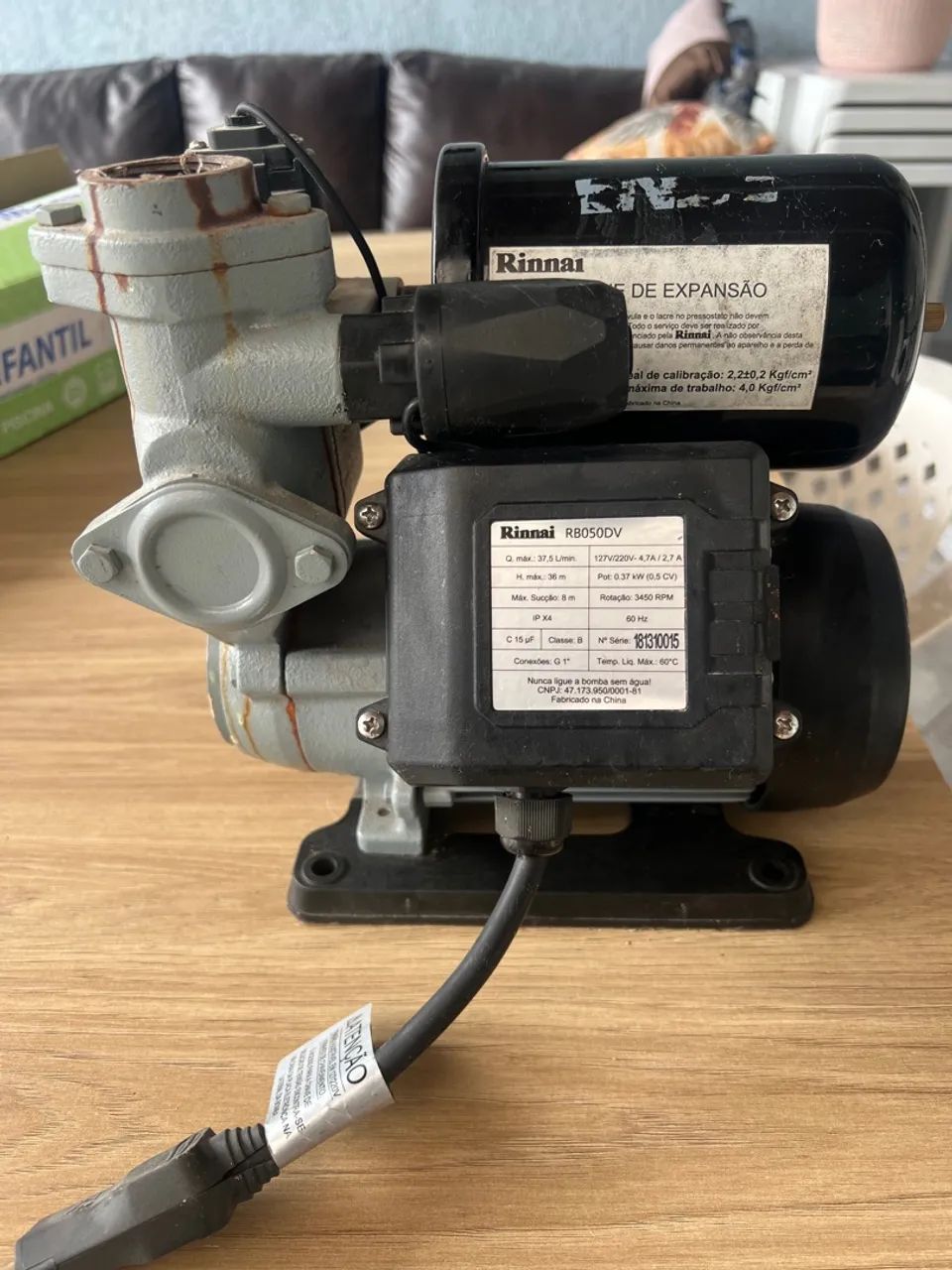 Bomba Pressurizadora - Pulmão com vaso de Expansão Rinnai - RB050 DV 1/2 CV 127/220v - Foto 5
