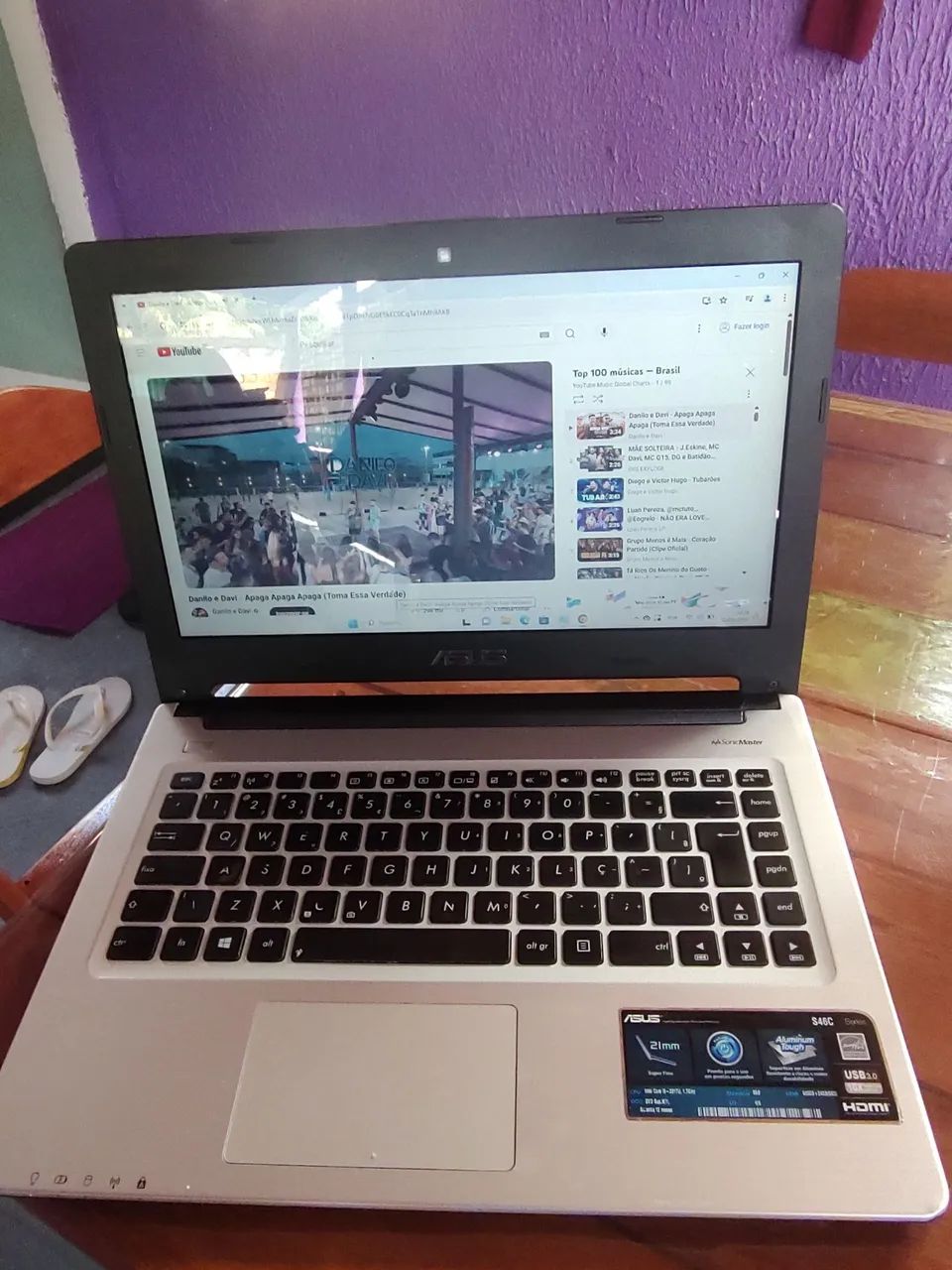Ultrabook Asus, processador Intel corei5, SSD de 256 gigas, 8 gigas de RAM, Windows 11