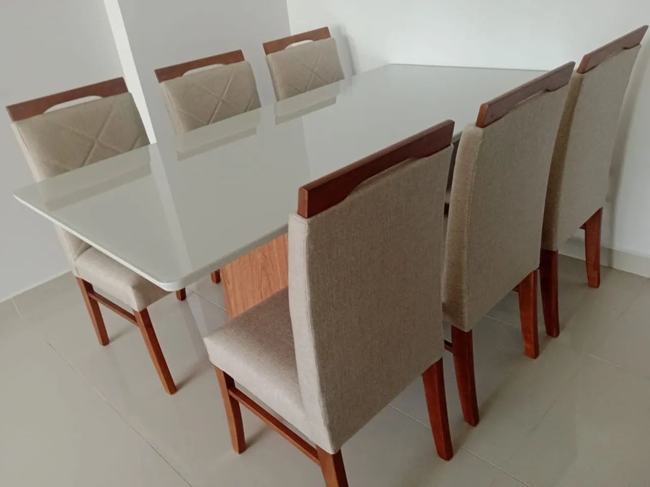 Mesa de Jantar Elegante com 6 Cadeiras madeira  - Foto 2