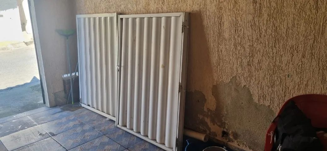 Portão de Alumínio para Garagem (1,57x2,35m) - Foto 2